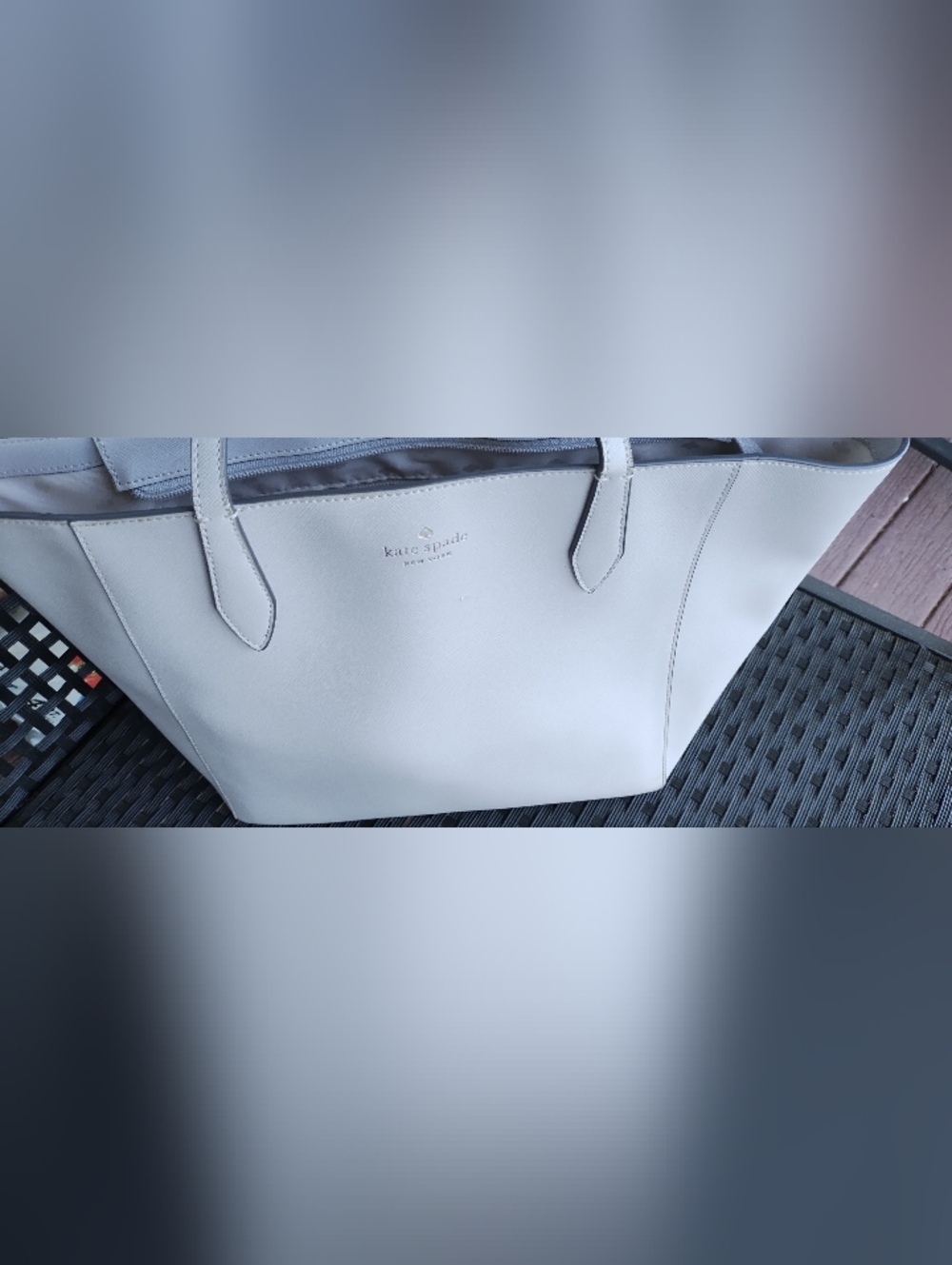 Rehab Kate Spade Tote With Zipper Top